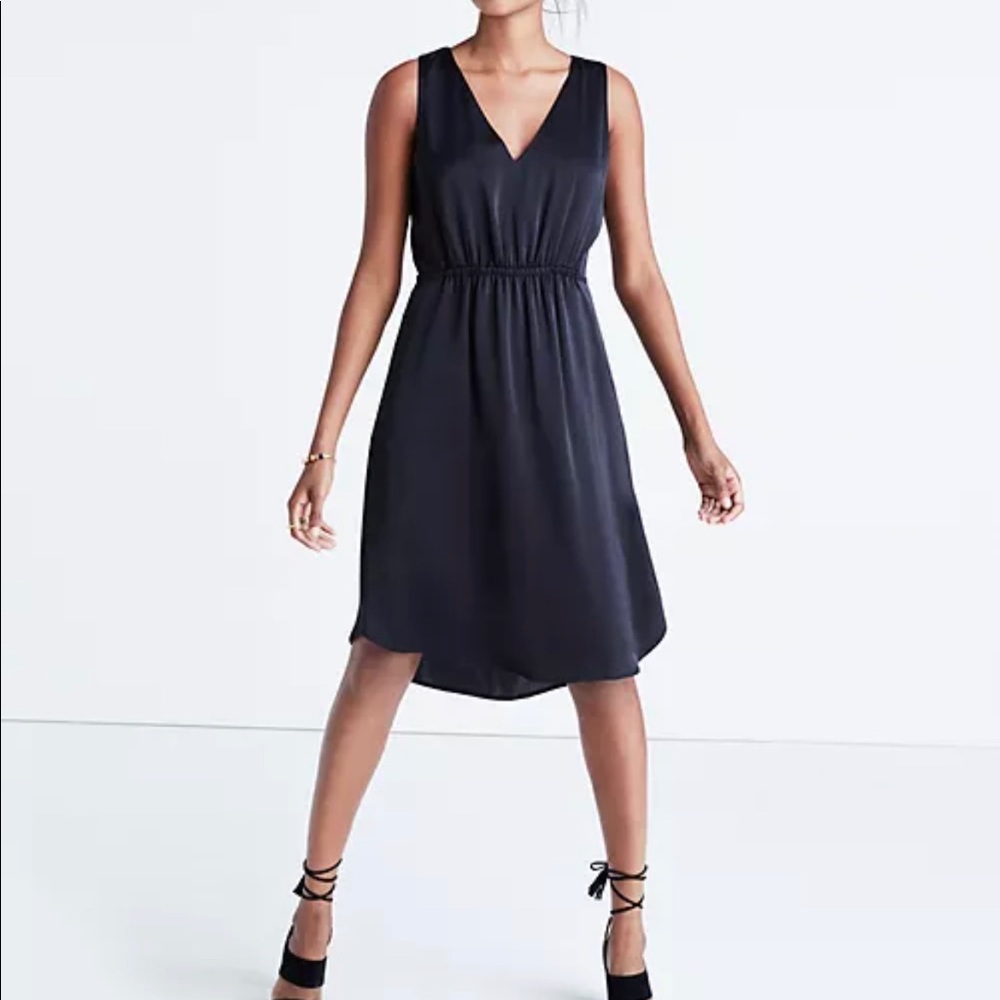 madewell nightout v-neck little black dress EUC